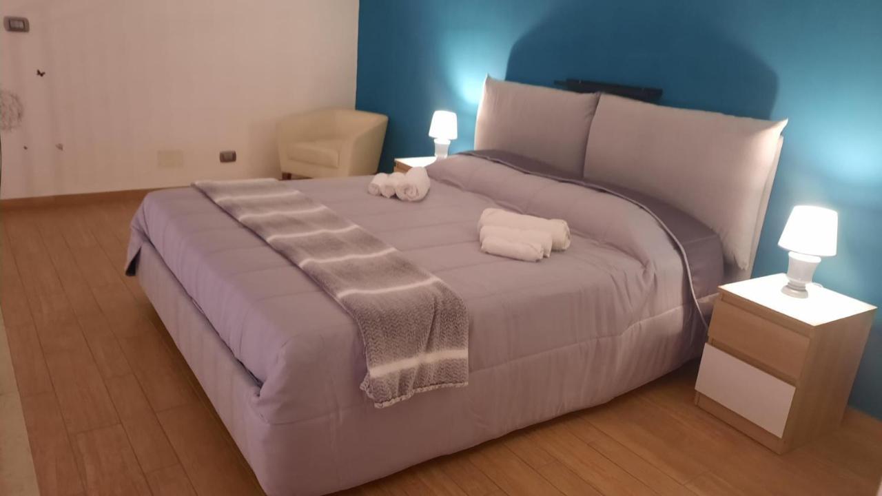 White Spagnoli Apartment Naples