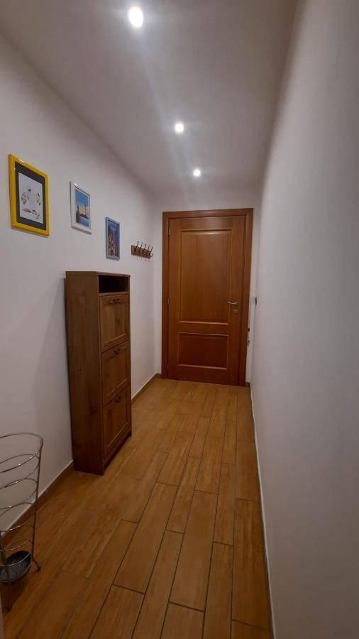 White Spagnoli Apartment Naples