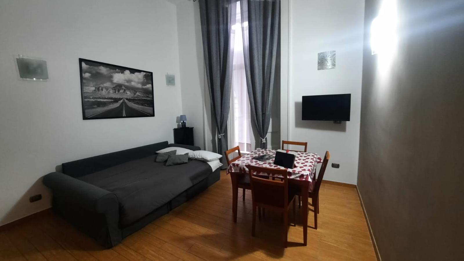 Apartment White Spagnoli