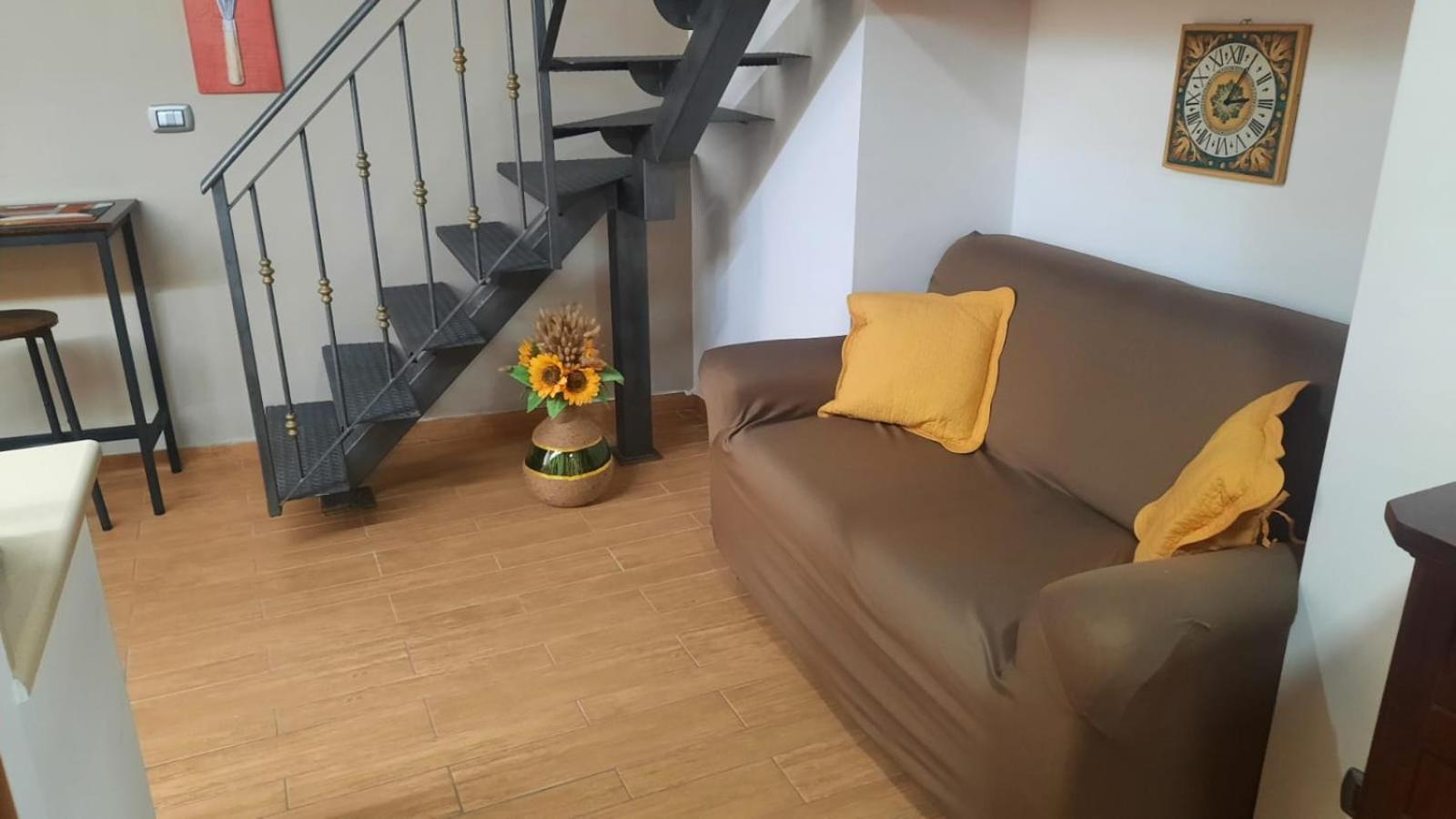 Apartment White Spagnoli Naples