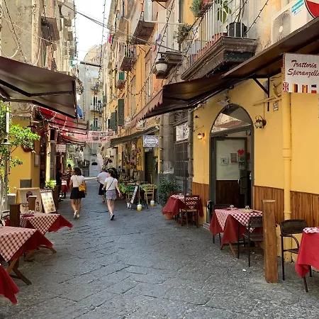 White Home Quartieri Spagnoli Naples Exterior photo